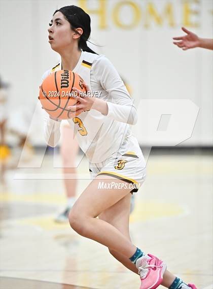 Thumbnail 2 in Denver East vs Thomas Jefferson photogallery.