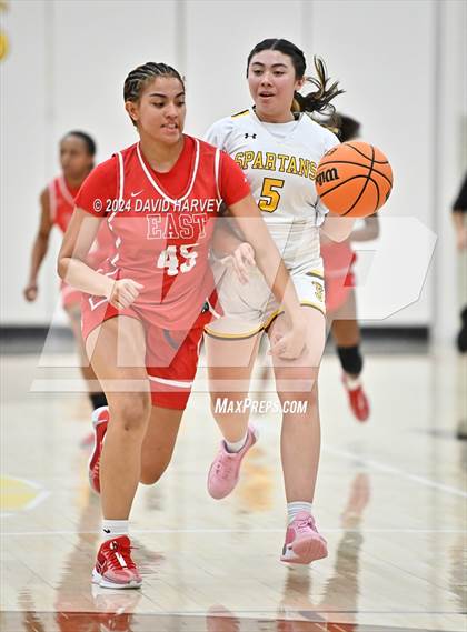 Thumbnail 3 in Denver East vs Thomas Jefferson photogallery.