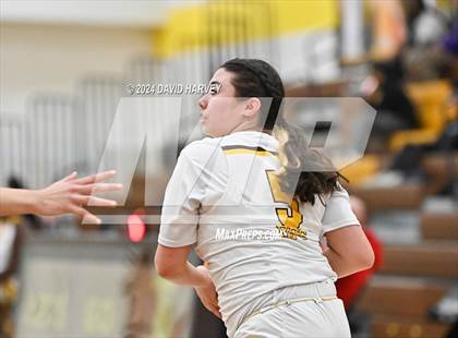 Thumbnail 2 in Denver East vs Thomas Jefferson photogallery.