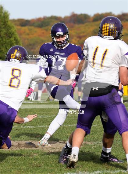 Thumbnail 3 in Blackstone-Millville @ St. Peter-Marian (MIAA Division 6 Central Semifinal) photogallery.