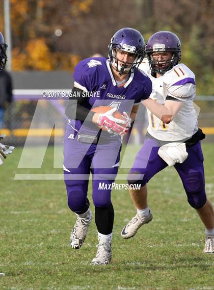 Thumbnail 3 in Blackstone-Millville @ St. Peter-Marian (MIAA Division 6 Central Semifinal) photogallery.