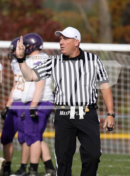 Thumbnail 3 in Blackstone-Millville @ St. Peter-Marian (MIAA Division 6 Central Semifinal) photogallery.