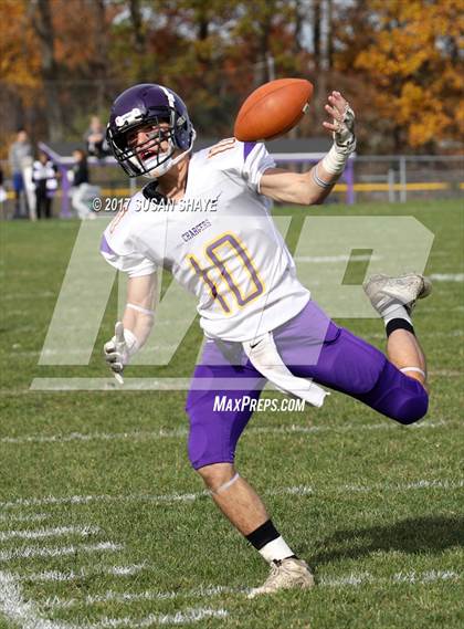 Thumbnail 3 in Blackstone-Millville @ St. Peter-Marian (MIAA Division 6 Central Semifinal) photogallery.