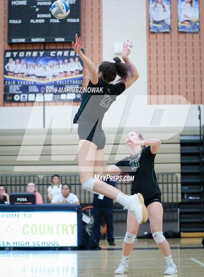 Thumbnail 3 in West Bloomfield vs Lake Orion (MHSAA Regional Final) photogallery.