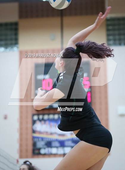 Thumbnail 3 in West Bloomfield vs Lake Orion (MHSAA Regional Final) photogallery.