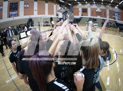 Thumbnail 2 in West Bloomfield vs Lake Orion (MHSAA Regional Final) photogallery.