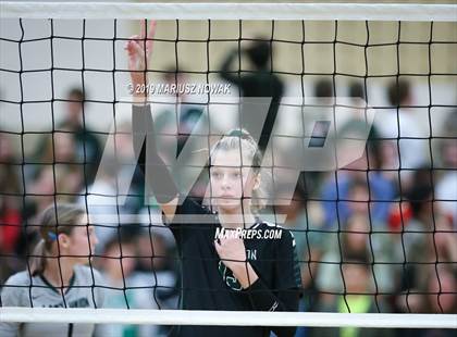 Thumbnail 1 in West Bloomfield vs Lake Orion (MHSAA Regional Final) photogallery.