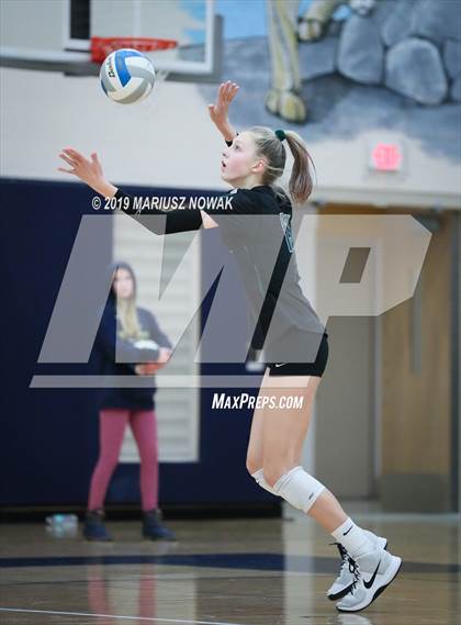 Thumbnail 1 in West Bloomfield vs Lake Orion (MHSAA Regional Final) photogallery.