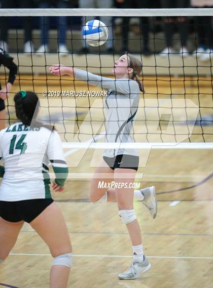 Thumbnail 3 in West Bloomfield vs Lake Orion (MHSAA Regional Final) photogallery.