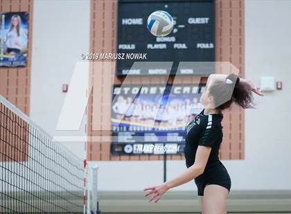 Thumbnail 2 in West Bloomfield vs Lake Orion (MHSAA Regional Final) photogallery.