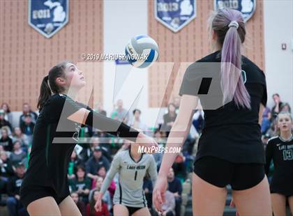 Thumbnail 2 in West Bloomfield vs Lake Orion (MHSAA Regional Final) photogallery.
