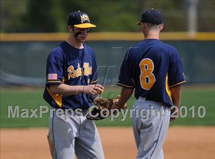 Thumbnail 2 in Rocky Mount vs Smihfield (Johnston County Easter Invitational) photogallery.