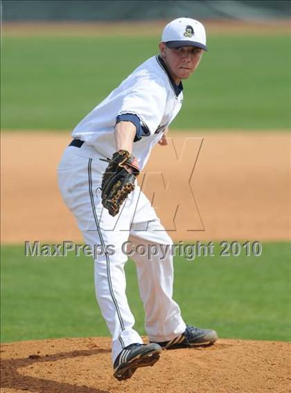Thumbnail 3 in Rocky Mount vs Smihfield (Johnston County Easter Invitational) photogallery.