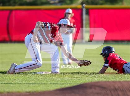 Thumbnail 1 in Linn-Mar @ North Scott photogallery.