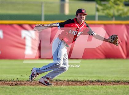 Thumbnail 3 in Linn-Mar @ North Scott photogallery.