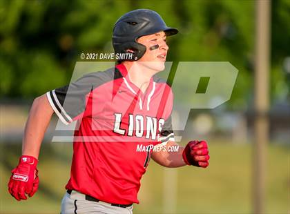 Thumbnail 1 in Linn-Mar @ North Scott photogallery.