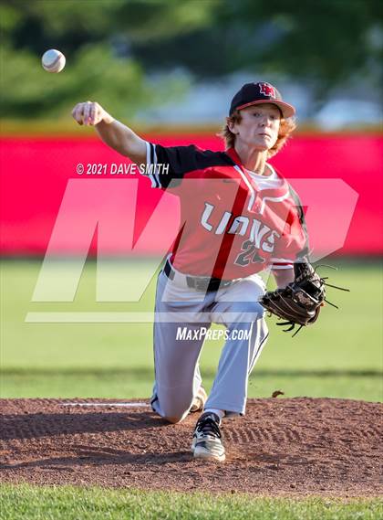 Thumbnail 3 in Linn-Mar @ North Scott photogallery.
