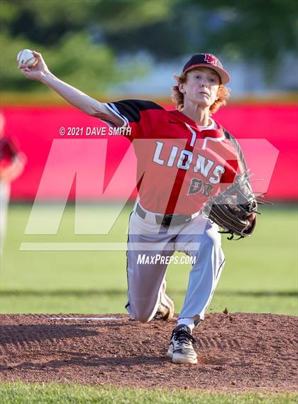Thumbnail 2 in Linn-Mar @ North Scott photogallery.