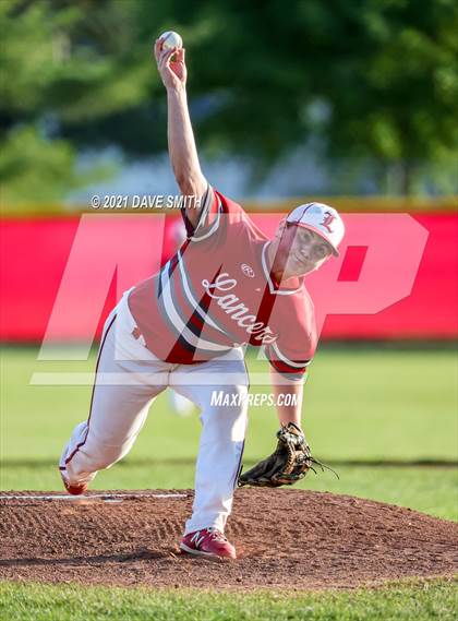 Thumbnail 3 in Linn-Mar @ North Scott photogallery.