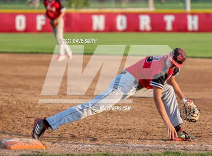 Thumbnail 3 in Linn-Mar @ North Scott photogallery.
