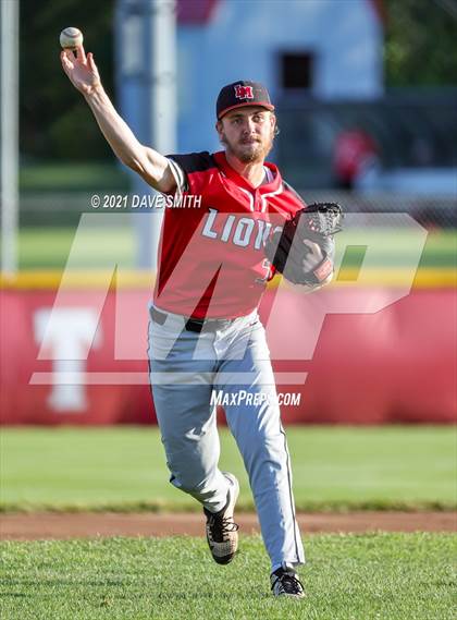 Thumbnail 3 in Linn-Mar @ North Scott photogallery.