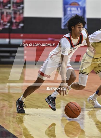 Thumbnail 2 in Plano East @ Liberty (Mavs Fall Classic) photogallery.