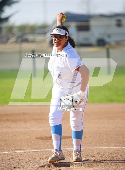 Thumbnail 1 in Riverbank vs. Downey photogallery.