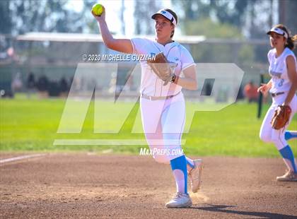 Thumbnail 2 in Riverbank vs. Downey photogallery.