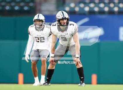 Thumbnail 2 in Arlington vs. Guyer (UIL Class 6A Area Playoff) photogallery.