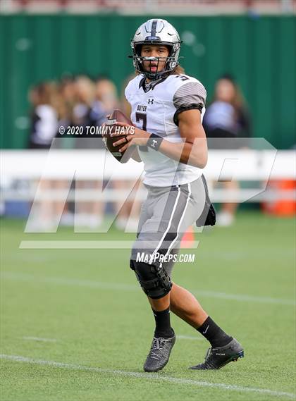 Thumbnail 2 in Arlington vs. Guyer (UIL Class 6A Area Playoff) photogallery.