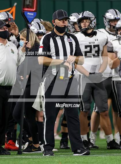 Thumbnail 2 in Arlington vs. Guyer (UIL Class 6A Area Playoff) photogallery.