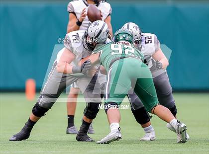 Thumbnail 3 in Arlington vs. Guyer (UIL Class 6A Area Playoff) photogallery.