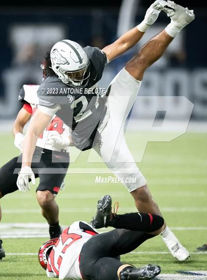 Thumbnail 1 in Centennial @ St. John Bosco (CIF SS Division 1 Semifinal) photogallery.
