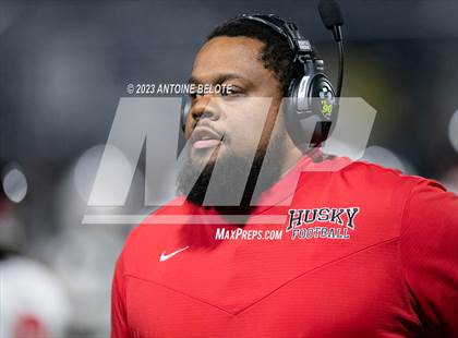 Thumbnail 3 in Centennial @ St. John Bosco (CIF SS Division 1 Semifinal) photogallery.