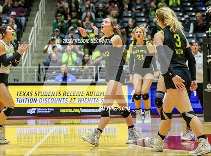 Thumbnail 2 in Blum vs. Harrold (UIL 1A Volleyball Final) photogallery.