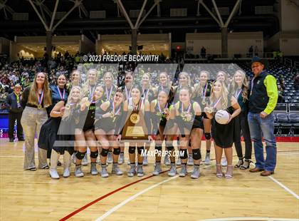 Thumbnail 3 in Blum vs. Harrold (UIL 1A Volleyball Final) photogallery.