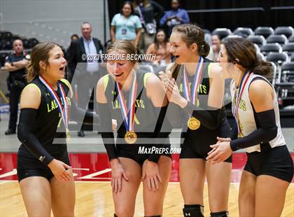 Thumbnail 3 in Blum vs. Harrold (UIL 1A Volleyball Final) photogallery.