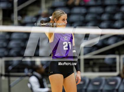 Thumbnail 3 in Blum vs. Harrold (UIL 1A Volleyball Final) photogallery.