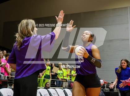 Thumbnail 3 in Blum vs. Harrold (UIL 1A Volleyball Final) photogallery.