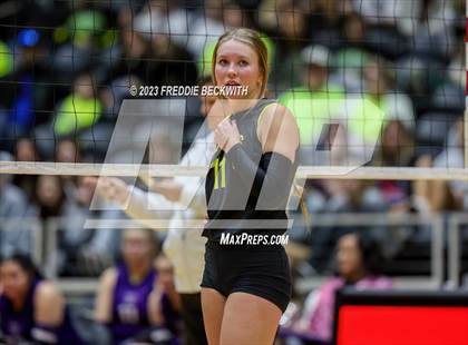 Thumbnail 2 in Blum vs. Harrold (UIL 1A Volleyball Final) photogallery.