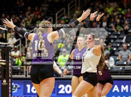 Thumbnail 3 in Blum vs. Harrold (UIL 1A Volleyball Final) photogallery.