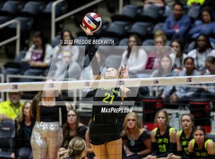 Thumbnail 1 in Blum vs. Harrold (UIL 1A Volleyball Final) photogallery.