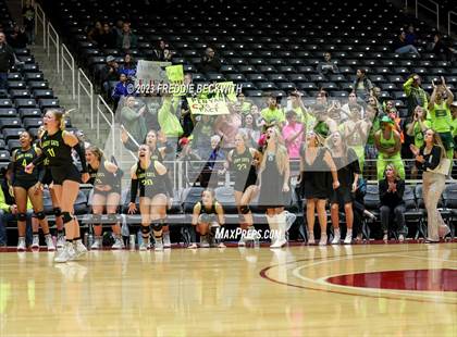 Thumbnail 3 in Blum vs. Harrold (UIL 1A Volleyball Final) photogallery.