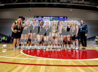 Thumbnail 2 in Blum vs. Harrold (UIL 1A Volleyball Final) photogallery.