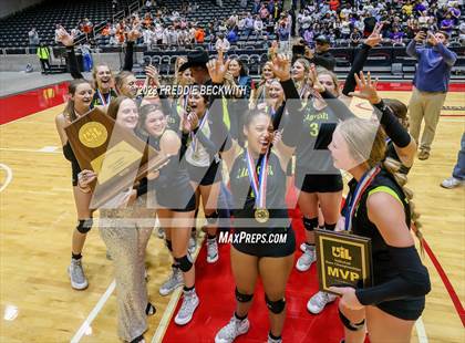 Thumbnail 1 in Blum vs. Harrold (UIL 1A Volleyball Final) photogallery.