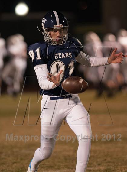 Thumbnail 2 in Siegel vs. Blackman (6A Round 2) photogallery.