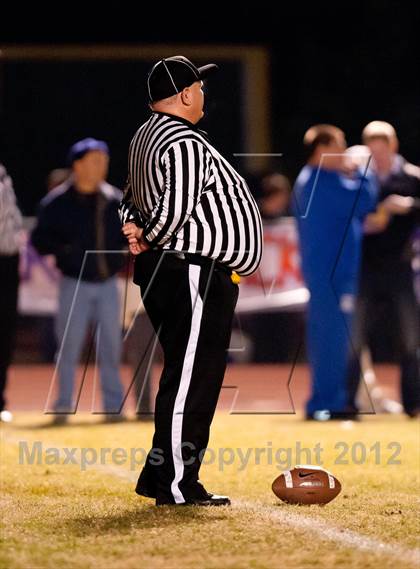 Thumbnail 1 in Siegel vs. Blackman (6A Round 2) photogallery.