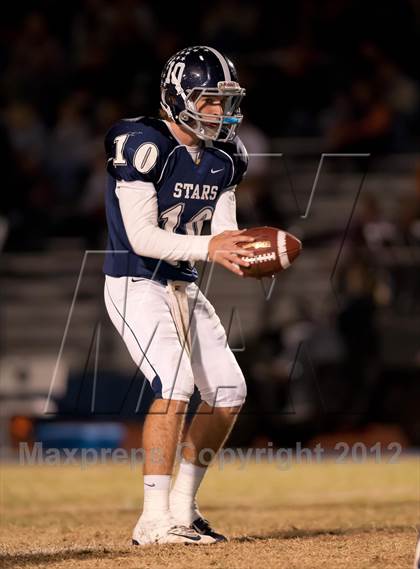 Thumbnail 2 in Siegel vs. Blackman (6A Round 2) photogallery.