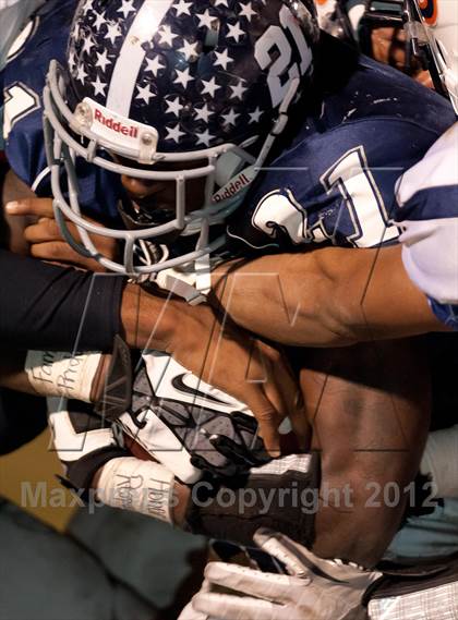 Thumbnail 3 in Siegel vs. Blackman (6A Round 2) photogallery.