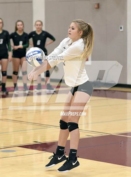 Thumbnail 3 in Ripon Christian vs. Colfax (CIF SJS D5 Final) photogallery.